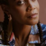 Riri Williams, de 'Ironheart', não se desculpa. O escritor principal Chinaka Hodge também é