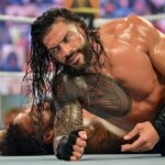Roman Reigns recebe uma mensagem sincera do membro da linha de sangue da vida real no meio do hiato da WWE