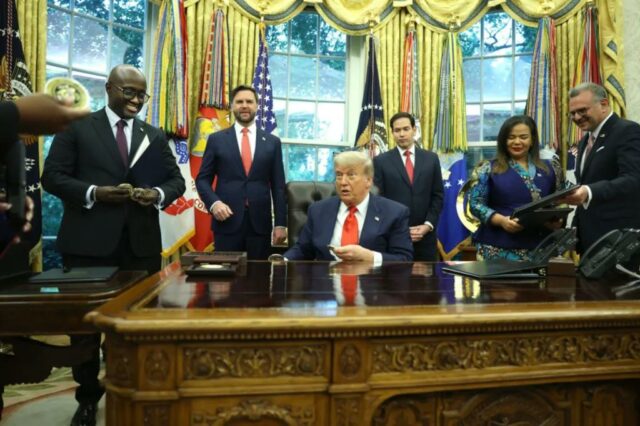 Ruanda, Congo assina um acordo de paz com um preso nos EUA para terminar a luta, que matou milhares

