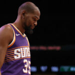 Ruídos de Kevin Durant: os esquadrões de Dorms são revelados para a estrela do sol