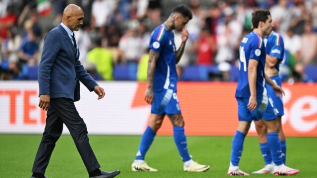 Sacked Spalletti ainda treinará a Itália segunda -feira

