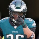 Saquon Barkley, do Eagles, muda de temporada quando entra no seu "primeiro"