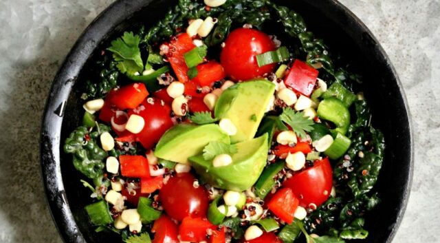 Se o calor ficar muito forte, sirva saladas para o jantar


