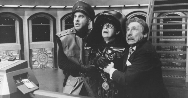 "Spaceballs 2" vem! Espere, o que era tão grande das 'bolas espaciais' originais?

