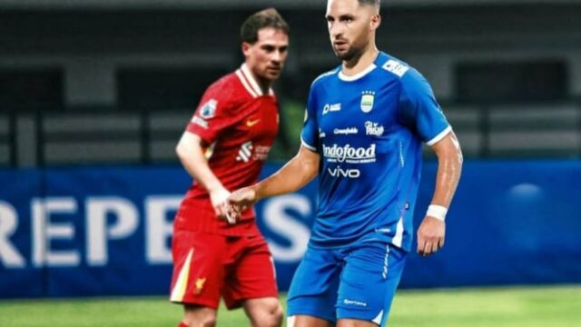 Surpreendentemente, Mac Allister orou por um novo jogador de Bandung de Persibe! Aparentemente, há um relacionamento ...

