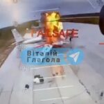 Dois grandes aeroportos russos para os aviões de guerra de greve de energia nuclear de Vladimir Putin - um no Ártico, o outro na Sibéria - foi relatado hoje depois