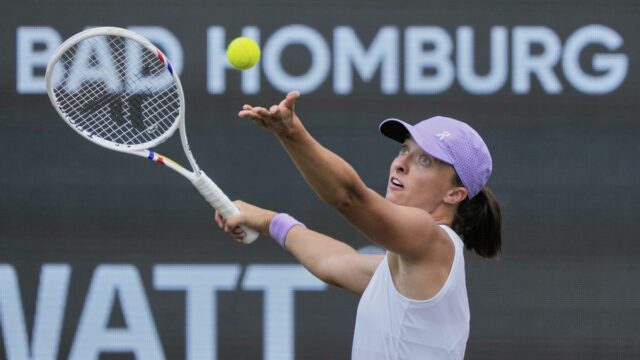 Swiatek vence Alexandrova para definir uma colisão semi -final com Paolini em Bad Homburg

