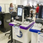 TSA levando em consideração a triagem sem toque, graças ao VR
