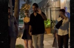 Taylor Swift, Travis Kelce prende as mãos em um dia de palmeira na Flórida 060525_taylor_wuml_teles_kal