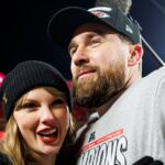 Taylor Swift e Travis Kelce viam durante o segundo encontro na fila da cidade de Nova York