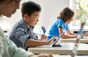 Todos nós temos que fazer mais para proteger as crianças do abuso de inteligência artificial nas escolas Todos nós temos que fazer mais para proteger as crianças do abuso de inteligência artificial nas escolas