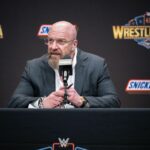 Triple H habilmente confirmou que a estrela da WWE de 46 anos não pode ganhar o rei do anel