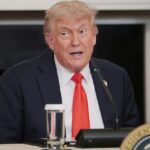 O presidente Donald Trump confirmou na sexta -feira que continuaria construindo um salão de baile no terreno da Casa Branca