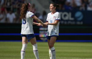 USWNT Soccer-Izizy Rodriguez tem estréia, pois os Estados Unidos derrotam a Irlanda por 4-0 USWNT Soccer-Izizy Rodriguez tem estréia, pois os Estados Unidos derrotam a Irlanda por 4-0