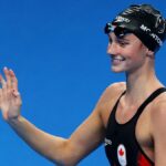 Um recorde mundial em natação! McIntosh lubrifica o recorde de 400m Freestyle