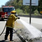 Uma nova fatura proibiria produtos químicos de câncer de bombeiros da Califórnia