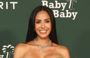 Vanessa Bryant aparentemente aborda rumores de gravidez na publicação do Instagram Vanessa Bryant apresenta uma estátua extra especial do falecido marido Kobe e sua filha Gianna
