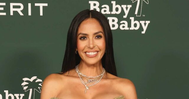 Vanessa Bryant apresenta uma estátua extra especial do falecido marido Kobe e sua filha Gianna