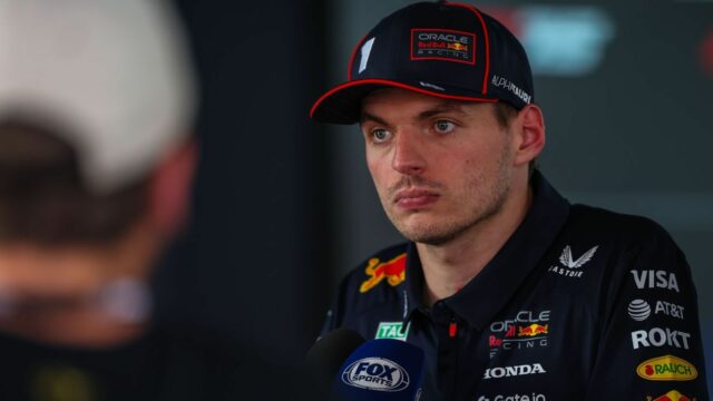 Verstappen admite que Russell Crash "não estava certo"

