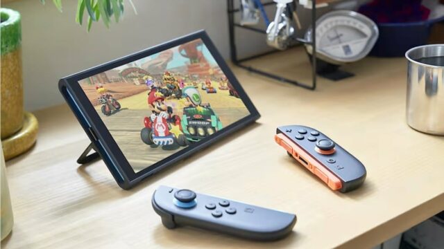 Você já pode encontrar mais de 100 switch 2 ebay -listings. Não confie neles.

