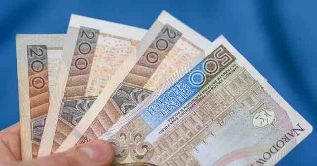Você precisa ganhar muito para obter 4.000 PLN. Este valor está muito acima da média nacional

