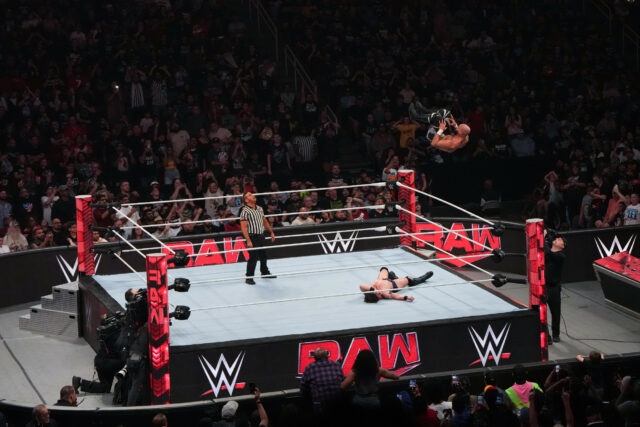 WWE Raw Superar Sideell com um Daley: Relatório

