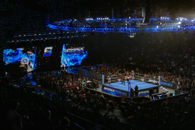 WWE SmackDown faz problemas técnicos maciços na Arábia Saudita

