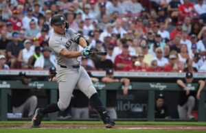 Yankees “Giancarlo Stanton” parece muito bom “de retornar de uma lesão Giancarlo Stanton Swing durante os Yankees-Reds em 23 de junho de 2025.