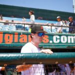 O Zander Darby (35) de San Jose Giants corre depois da bola contra os portos de Stockton no Excite Baseball Stadium em San Jose, Califórnia, quarta -feira, 11 de junho de 2025. (Shae Hammond/Bay Area News Group)