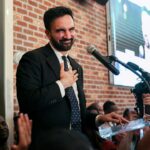 Zohran Mamdanani venceu na Universidade Democrática da Cidade de Nova York