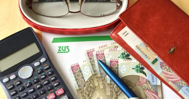 Zus descobriu prazos para uma pensão viúva 2025. Aqui está a data

