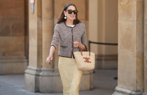 15 saias amigas de escritório que realmente usarão neste verão, a partir de US $ 19 15 saias amigas de escritório que realmente usarão neste verão, a partir de US $ 19