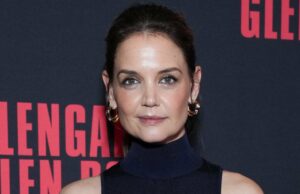 17 Estilos de espelho de moda com aparência de luxo amados por nossas celebridades favoritas 17 Estilos de espelho de moda com aparência de luxo amados por nossas celebridades favoritas