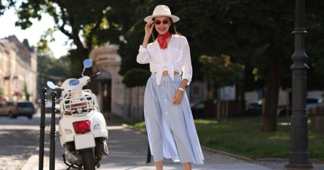 19 saias maxi soltas e emagrecedoras que se combinam maravilhosamente com camisas de manga sólida

