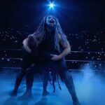 3 Descrição para a WWE Tio Howdy Um push singles não dá