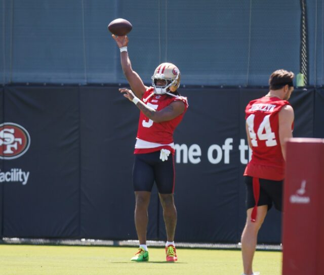 49ers WR DeMarcus Robinson não defende uma competição para passar por DUI


