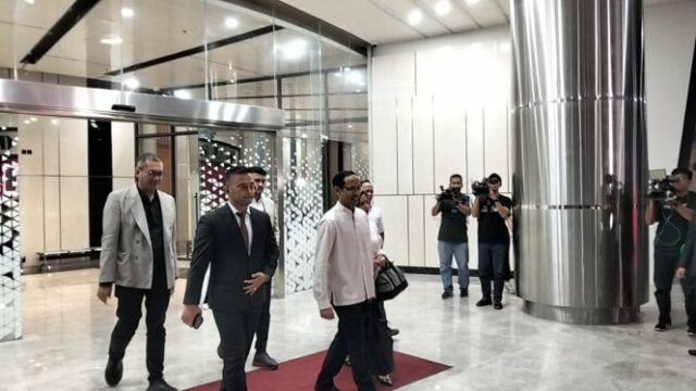 9 horas revisadas no projeto Chromebook, Nadiem Makarim, Hotman Paris desapareceu de repente

