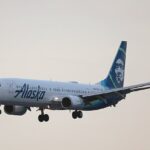 A Alaska Airlines solicitou uma parada terrestre para todas as aeronaves da linha principal nos Estados Unidos