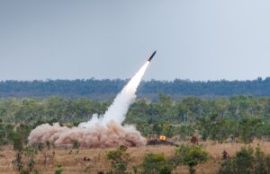 A Alliance Us flexiona a cunha de lessel derretida da China A Alliance Us flexiona a cunha de lessel derretida da China