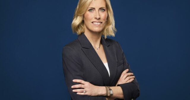 A CBS News nomeia o produtor veterano Tanya Simon para liderar '60 minutos '

