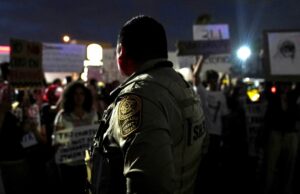 A Espanha Red ondas para Donald Trump começar a desmoronar? A Espanha Red ondas para Donald Trump começar a desmoronar?