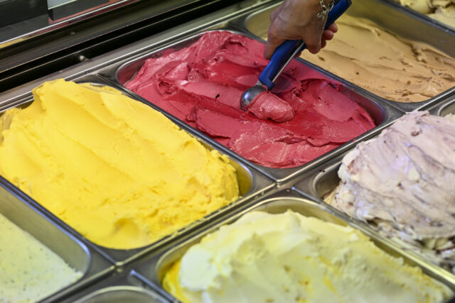 A FDA está emitindo o aviso para o gelo recordado em 23 estados 

