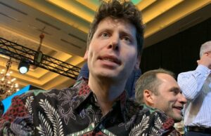 A IA eliminará muito trabalho de colarinho branco! Aviso terrível do chefe do chatgpt A IA eliminará muito trabalho de colarinho branco! Aviso terrível do chefe do chatgpt