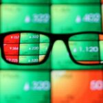 A JCI está fechada verde em 7.614, analisa 3 ações nos intervalos de vencedores superiores