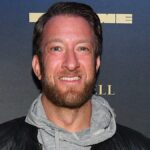 A Videing de Fox Sports 'Rangering' lida com Borstool Sports e Dave Portnoy