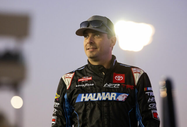 Stewart Friesen (52) Racing durante o Rackley Roofing 200. Fonte: Imagn