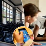 A academia proíbe as mulheres com mais de 24 anos de exercício durante a hora do rush