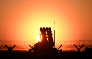 A ajuda ‘perigosa’ para a Ucrânia pode ver o campo de batalha russo A ajuda 'perigosa' para a Ucrânia pode ver o campo de batalha russo