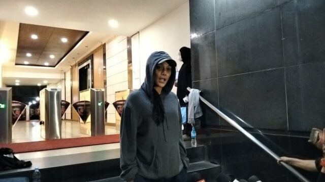 A aparência 'panda' de Erika Carlina é esmagadora sobre o relatório: a ameaça é meu feto

