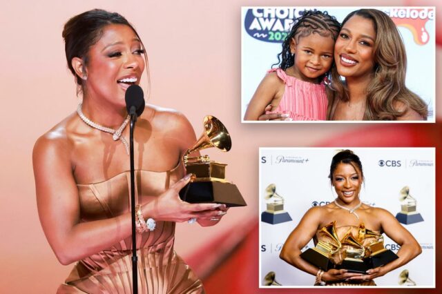 A artista Victoria Monét venceu por Grammy diz que foi incentivada a abortar após uma gravidez inesperada

